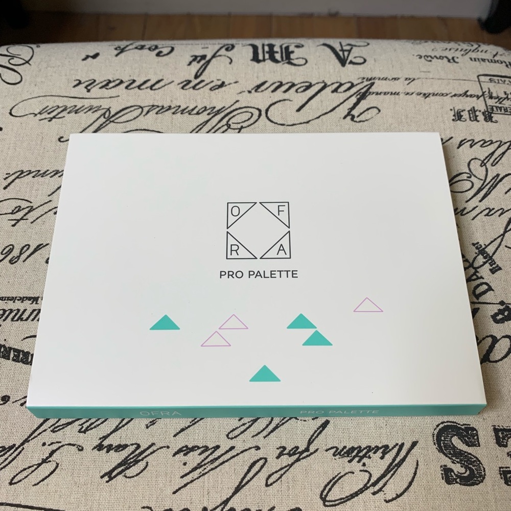 OFRA Pro Palette